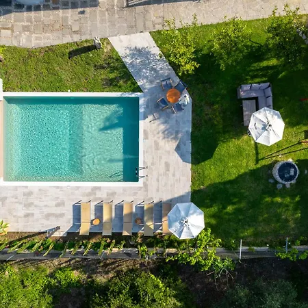 Nimfea Villa *